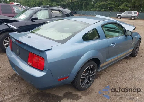 2007 Ford Mustang V6 Deluxe/V6 Premium z USA, uszkodzony, nr VIN 1ZVFT80N775232259